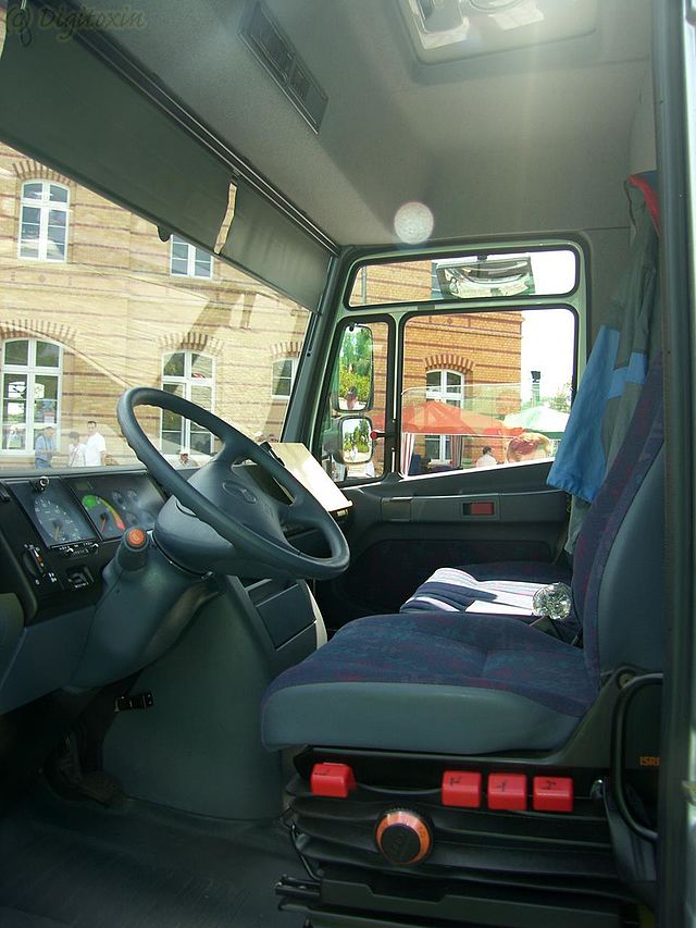 Mercedes Benz Vario 818d