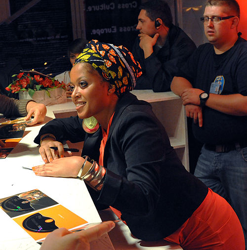 Tavares signing a copy of her latest record in Warsaw, September 2011