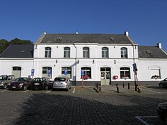 Sint-Genesius-Rode Stationsplein 20-157421 - onroerenderfgoed.jpg