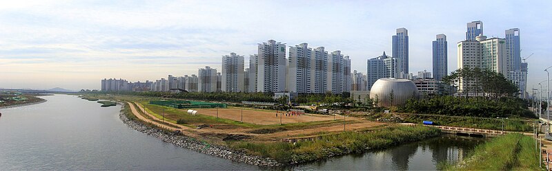 A Szeacshim (Saeachim) park panorámaképe