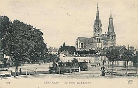 Le tramway à Chartres.