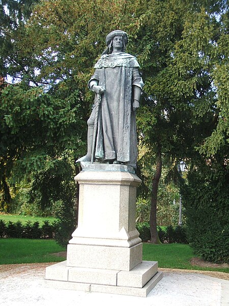 File:Tangermünde, Denkmal Friedrich I. (2007-10-19).JPG