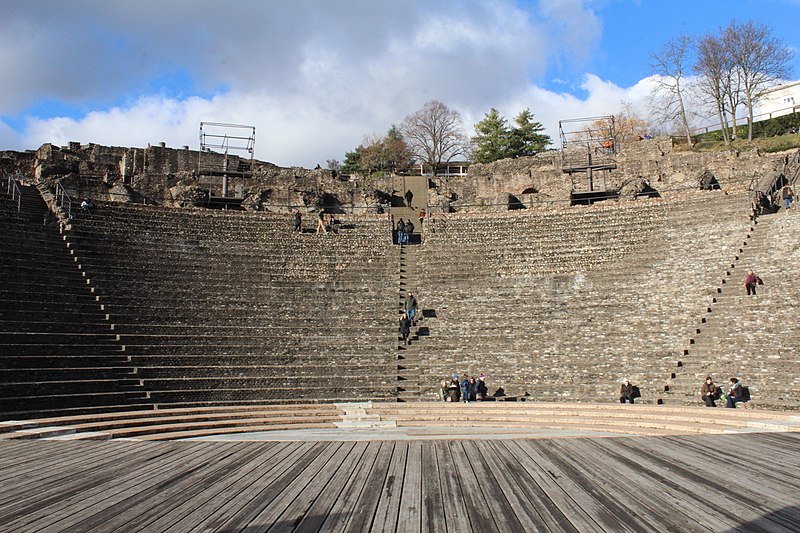 File:Théâtre romain Fourvière Lyon 8.jpg