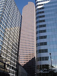 The Wells Fargo Center (also known as "The Cash Register Building") in downtown Denver. The Wells Fargo Center, Denver, CO.jpg