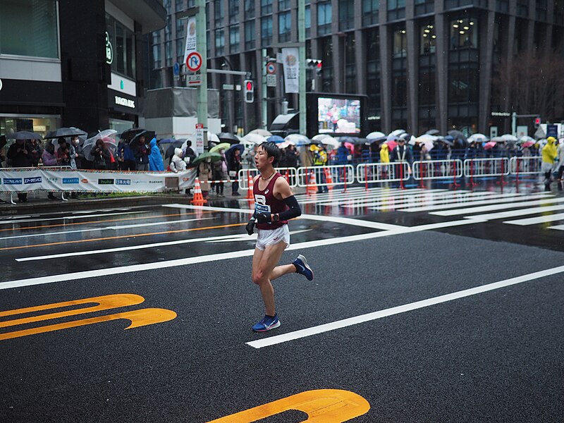 File:Tokyo Marathon 2019 Runner (33387999358).jpg