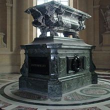 https://upload.wikimedia.org/wikipedia/commons/thumb/9/97/Tombe_Joseph_Bonaparte.jpg/220px-Tombe_Joseph_Bonaparte.jpg