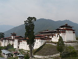Trongsa dzong.jpg