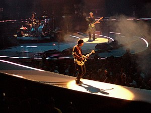 U2