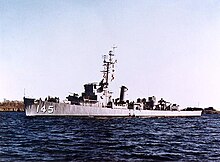 USS Huse (DE-145) underway, circa the 1950s (NH 82337-KN).jpg