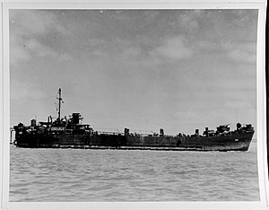 USS LST-961 около 1944-1946.jpg