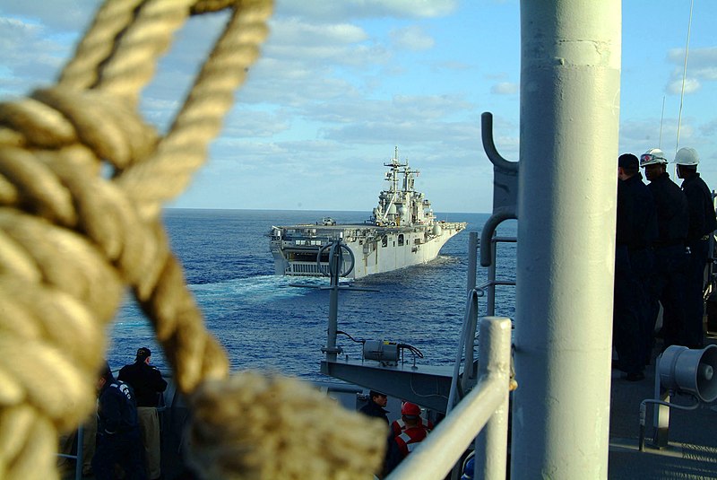 File:US Navy 060205-N-4772B-065 The amphibious dock landing ship USS Harpers Ferry (LSD 49) makes her approach to the amphibious assault ship USS Essex (LHD 2) for a scheduled underway replenishment (UNREP).jpg