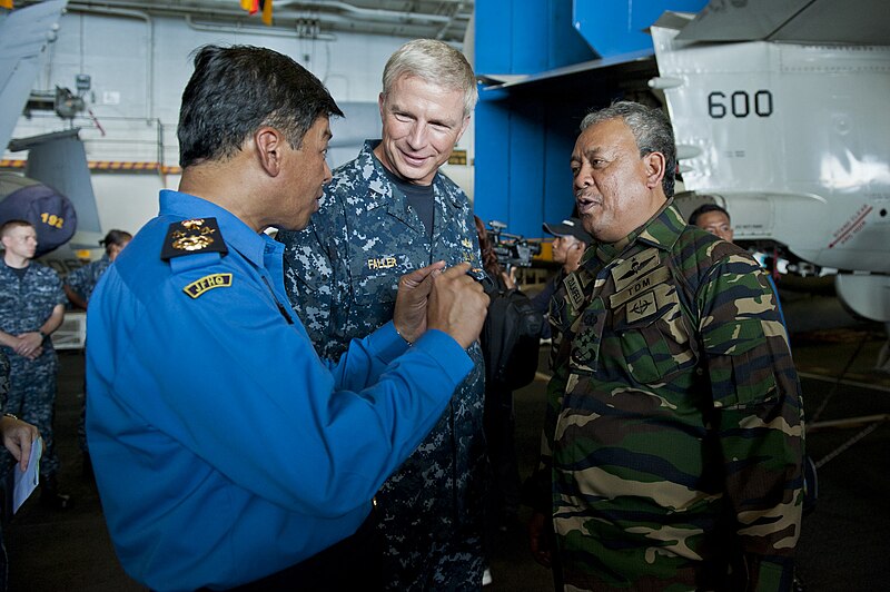 File:US Navy 110909-N-BT887-072 John C. Stennis hosted U.S. Ambassador to Malaysia Paul W. Jones and 21 distinguished visitors from the armed forces of.jpg