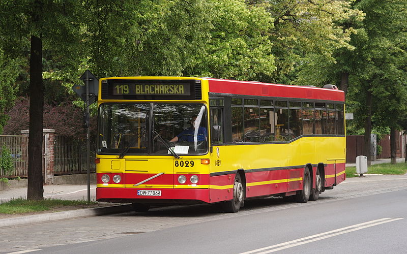 File:Volvo B10BLE 6x2 in service for MPK Wrocław (Poland, June 2012).jpg