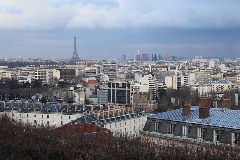 File:Vue depuis Parc St Cloud Paris 1.jpg