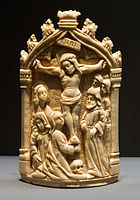 Ivory pax with Crucifixion, Netherlandish, 1500-10