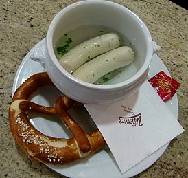 Мюнхенская белая колбаса с брецелем