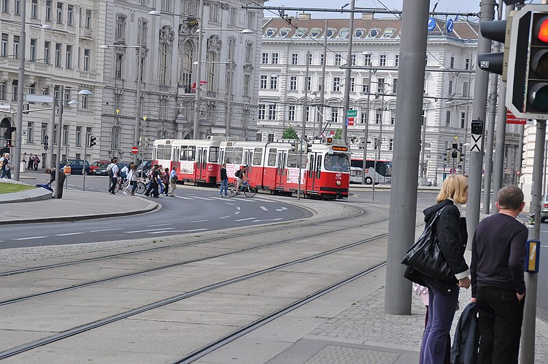 File:Wien DSC 1002 (4572709522).jpg