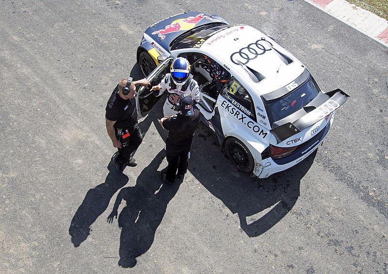 File:World RX - 2018 - RD1 Barcelona (41477923581).jpg