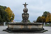 Deutsch: Zeppelinbrunnen von Bruno Diamant, Friedrichshafen, Bodenseekreis, Baden-Württemberg, Deutschland English: Fountain Zeppelinbrunnen by Bruno Diamant, Friedrichshafen, district Bodenseekreis, Baden-Württemberg, Germany