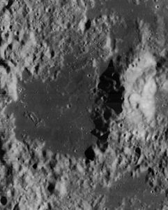 Zupus cratère 4149 h2.jpg