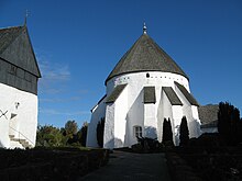 Østerlar kirke og klokketårn