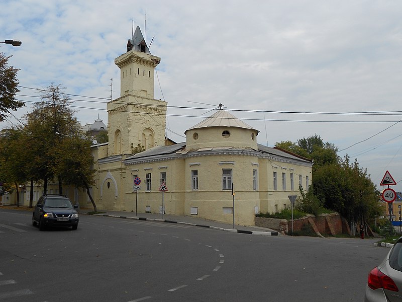 File:Здание мещанской полицейской части с пожарной каланчей, г. Воронеж, ул. Карла Маркса.JPG