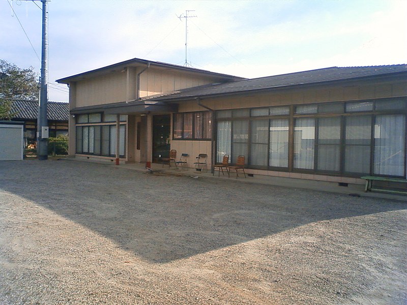 File:両宿公民館 - panoramio.jpg