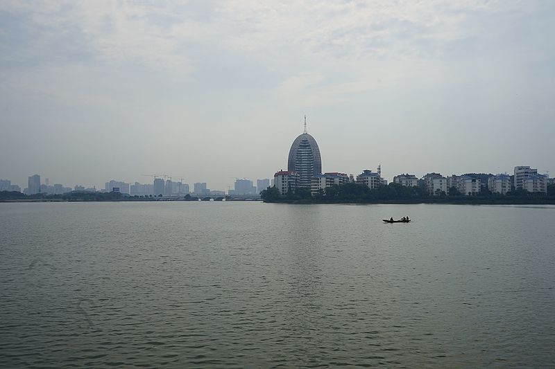 File:洋澜湖（1）.jpg