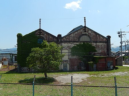 Tập_tin:遠賀川水源地ポンプ室１.JPG