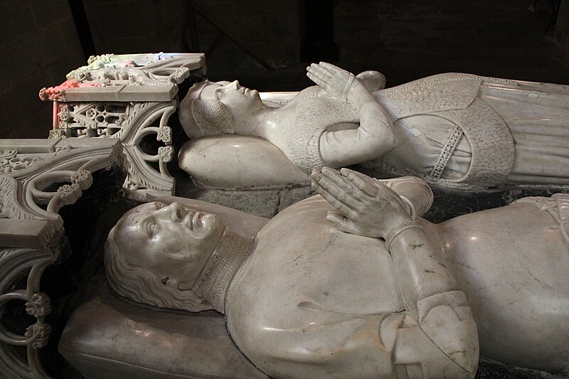 File:0 Gisants d'Olivier de Clisson et de Marguerite de Rohan (2).JPG