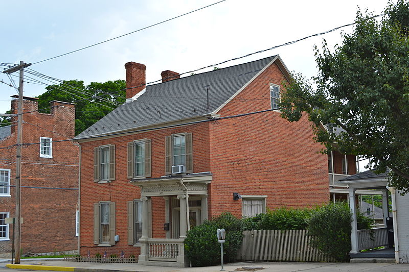 File:101 S Main Mercersburg FrankCo PA.JPG