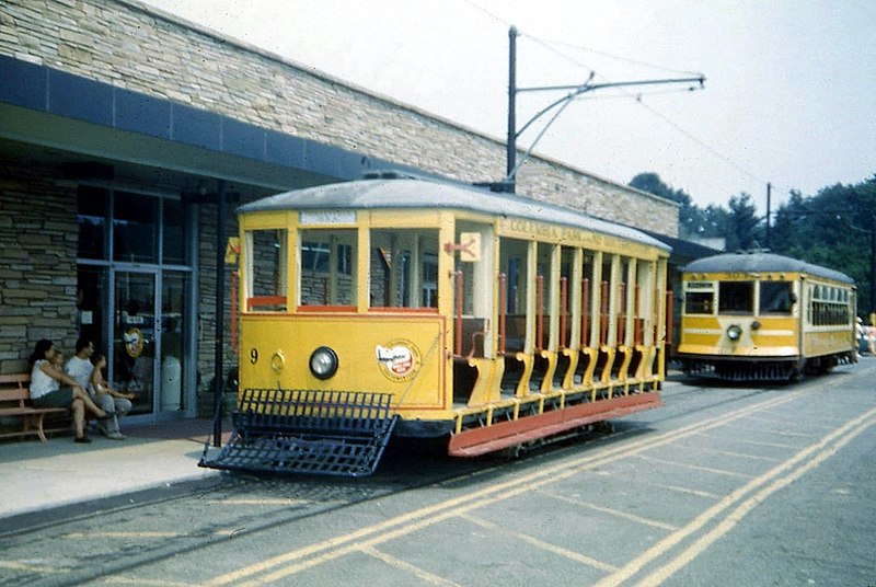 File:19660807 03 Trolleyville USA.jpg