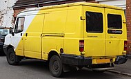 Low-roof LDV Convoy rear