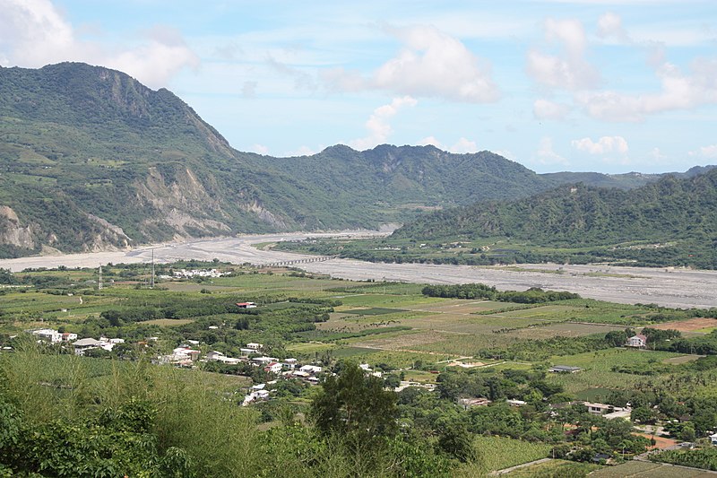 File:2010 07 17490 6233 Luye Township, Taiwan, Rivers.JPG