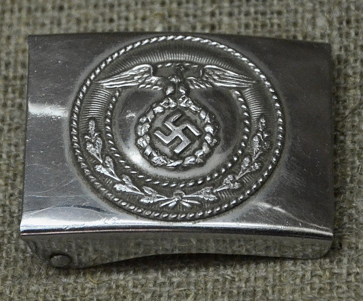 File:2015-05-06. Музей ВОВ в Донецке 059 Andrew Butko Museum of Great Patriotic War in Donetsk WW2 German Waffen-SS belt buckle Meine Ehre heisst Treue Cropped.jpg