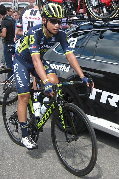 File:2017 TdF E3 Esteban Chaves.jpg