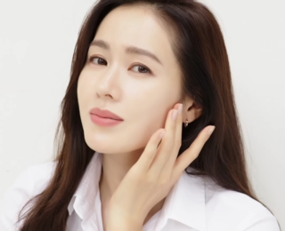 Son Ye-jin South Korean actress (born 1982)