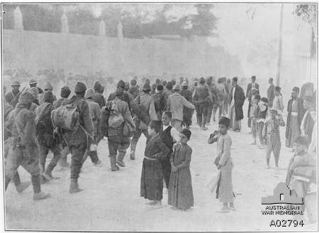 Ottoman prisoners march under escort through Nablus