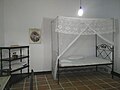 Миниатюра для Файл:A bedroom in Mohammad Hatta Exile House in Banda.jpg