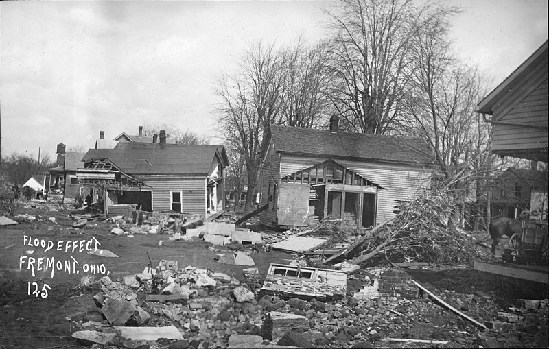 File:Aftermath of a flood in Fremont, Ohio, in 1913 -a.jpg