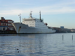 Akademik Mstislaw Keldysch em Kiel.jpg