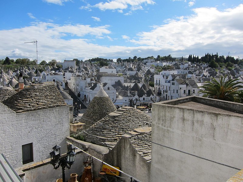 File:Alberobello World Heritage Site - panoramio.jpg