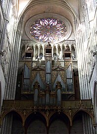 Organ and western rosace