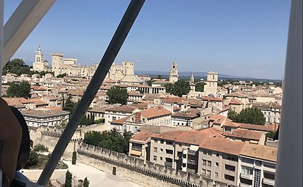 File:Avignon from ferris wheel.jpg