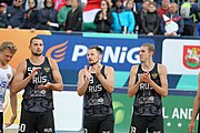 Deutsch: Beachhandball Europameisterschaften 2019 (Beach handball Euro); Tag 6: 7. Juli 2019 – Spiel um Platz Drei, Männer, Ungarn-Russland 2:0 (26:20, 23:22) English: Beach handball Euro; Day 6: 7 July 2019 – Men's Bronze Medal Match – Hungary-Russia 2:0 (26:20, 23:22)