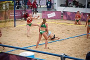 Deutsch: Beachhandball bei den Olympischen Jugendspielen 2018; Tag 5, 10. November 2018; Mädchen, Hauptrunde - Ungarn-Argentinien 1:2 English: Beach handball at the 2018 Summer Youth Olympics at 11 October 2018 – Girls Main Round – Hungary-Argentina 1:2