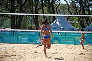 Deutsch: Beachvolleyball bei den Olympischen Jugendspielen 2018; Tag 8, 14. Oktober 2018; Mädchen, Achtelfinale – Mexiko-China 0:2 (15–21/16–21) English: Beach volleyball at the 2018 Summer Youth Olympics at 14 October 2018 – Girls Round of 16 – Mexico-China 0:2 (15–21/16–21)