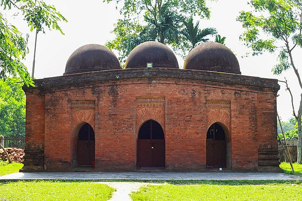 Image: Beautiful Sharshadi Shahi Mosque