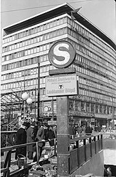 Columbushaus in 1939 Berlin Potsdamer Platz 015655.jpg