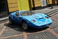 Later, front-engined Eagle SS Blue sports car.JPG